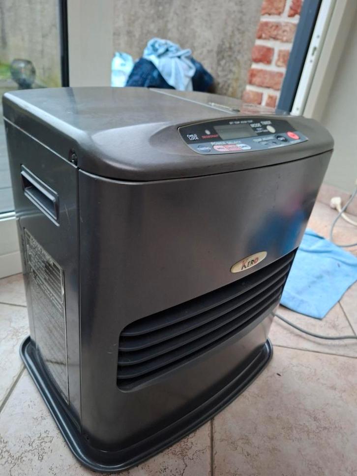 Radiateur laser Kero SRE 300 + bus complet de Tosaine (envir, Maison & Meubles, Poêles, Comme neuf, Chauffage au kérosène, Autres carburants