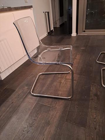 Set van 6 stoelen (Ikea) - 200 euro