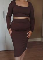 Tweedelig setje, Kleding | Dames, Gelegenheidskleding, Overige typen, Bruin, Maat 42/44 (L), Ophalen of Verzenden