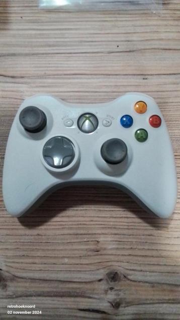 Manette Xbox 360 remise à neuf  disponible aux enchères