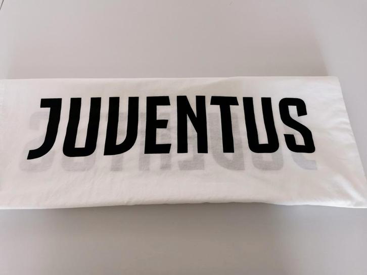 Juventus eenpersoons dekbedovertrek, Kinderen en Baby's, Kinderkamer | Beddengoed, Zo goed als nieuw, Dekbedovertrek, Ophalen