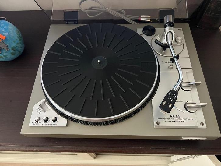 Akai AP-206c platenspeler, Audio, Tv en Foto, Platenspelers, Gebruikt, Platenspeler, Akai, Pitch-regelaar, Automatisch, Ophalen