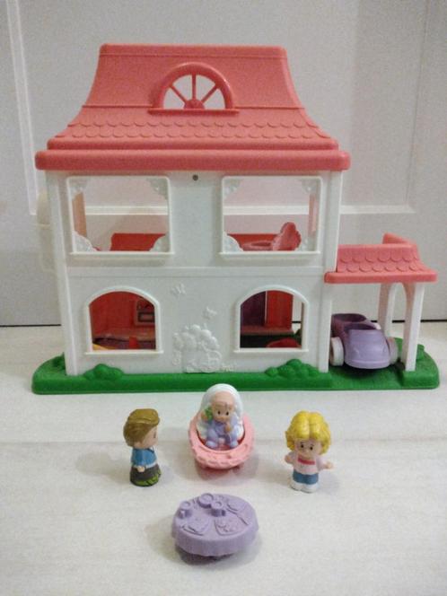 Vintage Fisher Price bébé avec maman et papa tous les accessoires