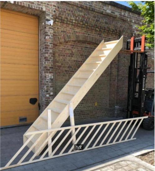 grenen trap recht voorgemonteerd + leuning, Doe-het-zelf en Bouw, Ladders en Trappen, Trap, Ophalen