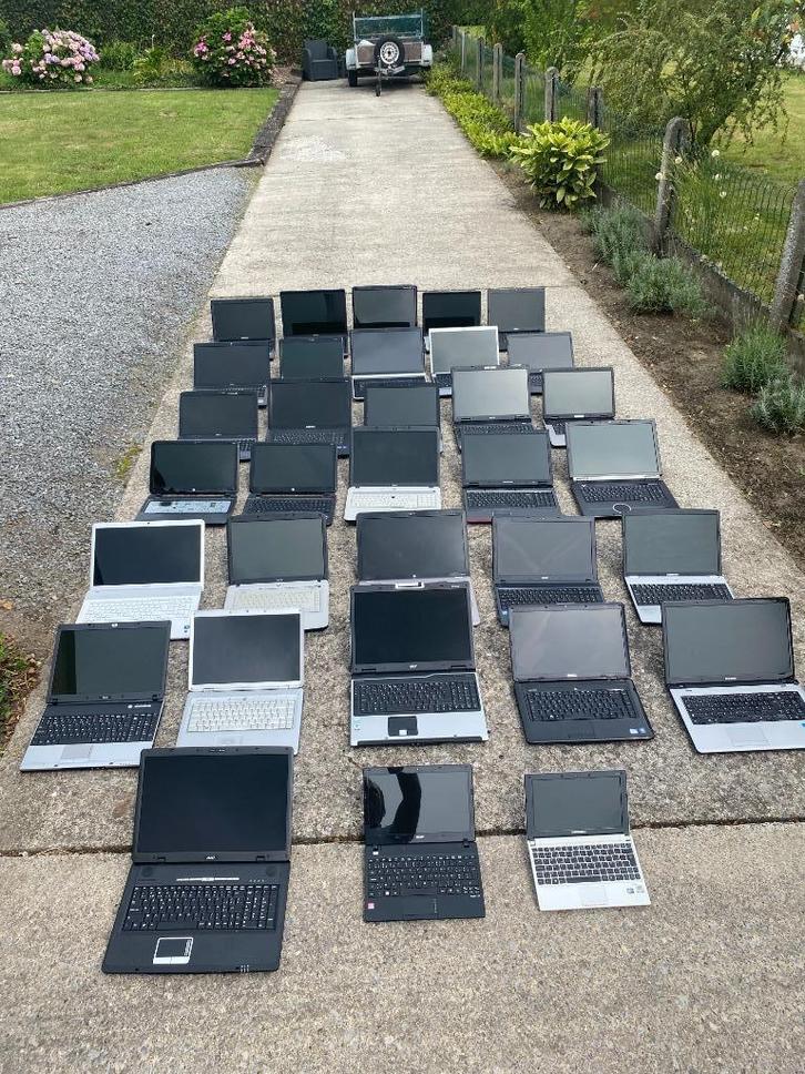 lot laptops (30) voor opmaak of onderdelen, Computers en Software, Windows Laptops, Niet werkend, Ophalen