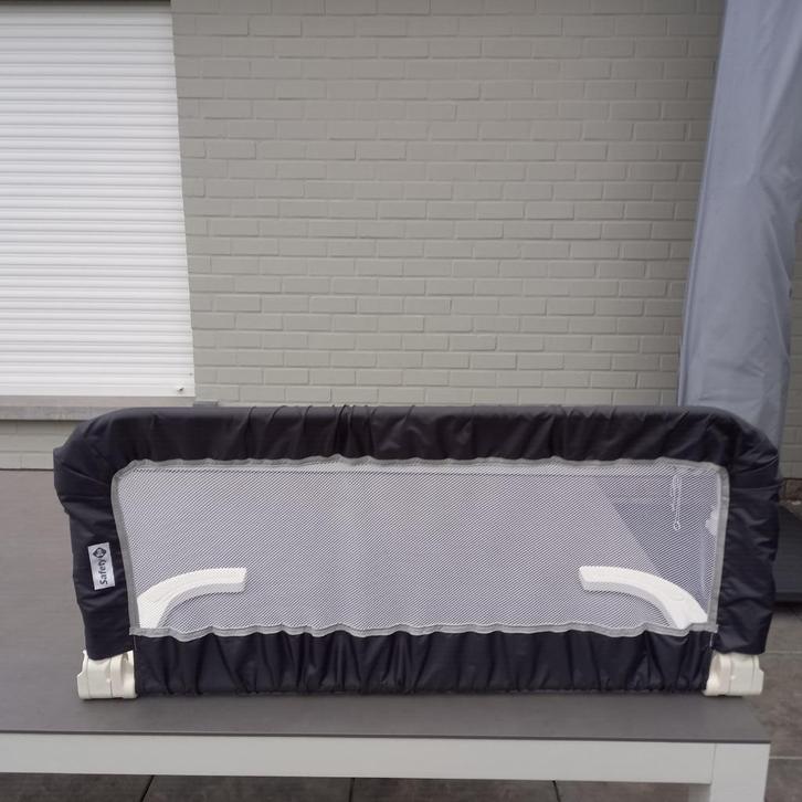 Safety 1st bedbeveiliging kinderbed, Enfants & Bébés, Chambre d'enfant | Lits, Neuf, Moins de 140 cm, 100 cm ou plus, Lit mezzanine ou Lit superposé