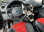 Ford Ka 2013, 1.2 Benzine - 136.321 km, Autos, Ford, 5 places, Noir, Tissu, Carnet d'entretien