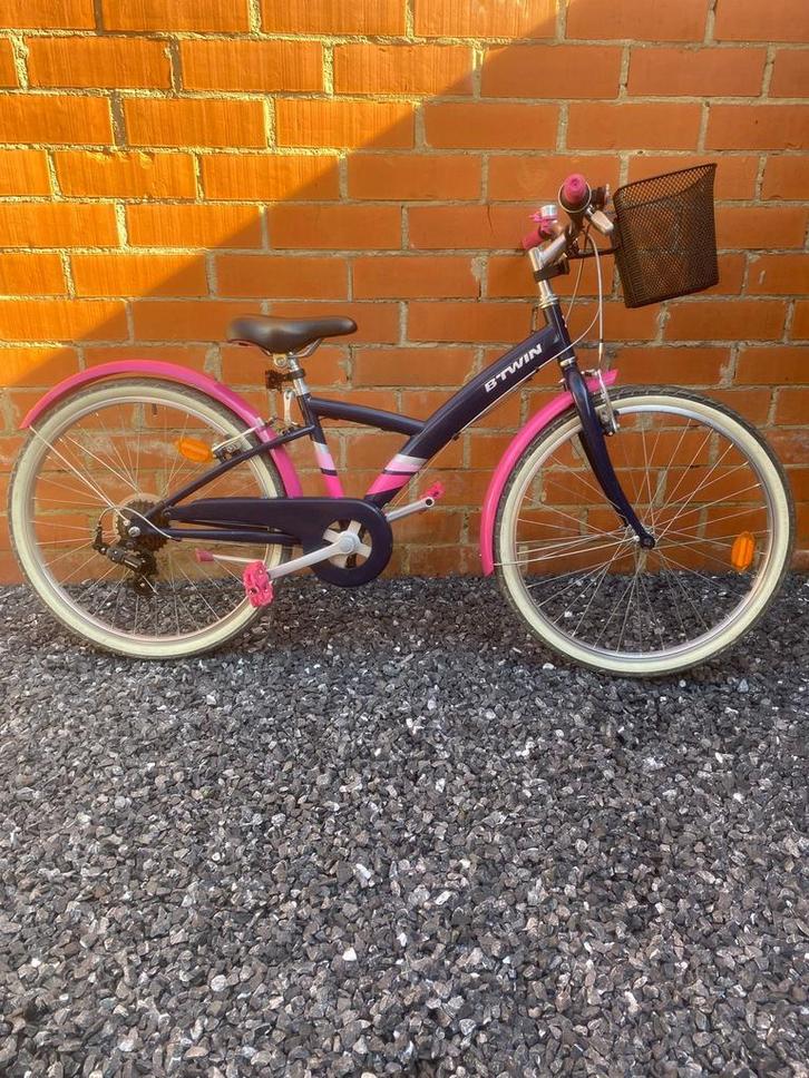 Btwin Poply 500 fiets 24 Inch in hele goede staat, Fietsen en Brommers, Fietsen | Meisjes, Zo goed als nieuw, 24 inch, Versnellingen