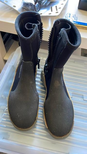 Duikbotjes Seemann Maat XS 37-38 beschikbaar voor biedingen