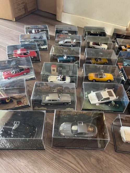 Unieke verzameling James Bond 007 miniatuurauto’s, Hobby en Vrije tijd, Modelauto's | 1:43, Nieuw, Auto, Ophalen of Verzenden