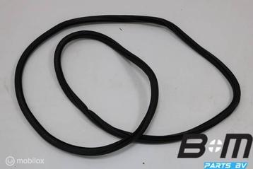 Portierrubber rechtsvoor VW Passat B8 3G0867912H beschikbaar voor biedingen