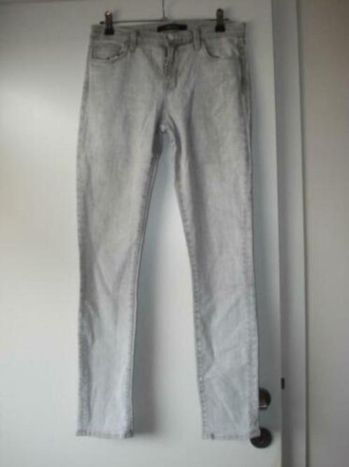 *VAL* J.Brand grijze jeansbroek, dames. mt 27, Vêtements | Femmes, Jeans, Comme neuf, W27 (confection 34) ou plus petit, Gris