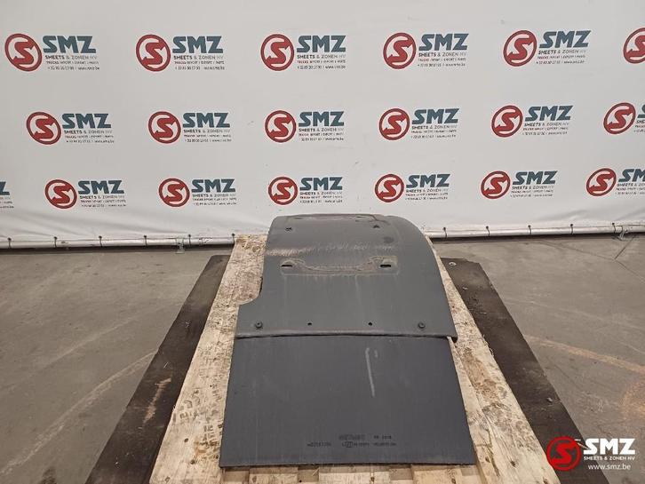 Occ spatbord cabine achter L/R Volvo, Auto-onderdelen, Vrachtwagen-onderdelen, Volvo, Carrosserie en Plaatwerk, Gebruikt