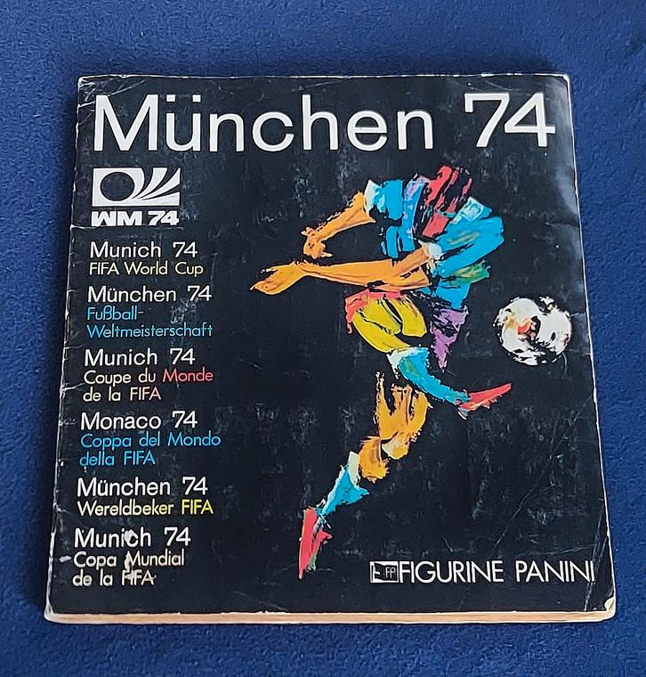 Panini sticker album voetbal  'WK Munchen 1974 '  -volledig-, Hobby & Loisirs créatifs, Autocollants & Images, Utilisé, Plusieurs autocollants