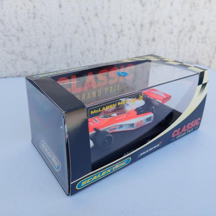 SCALEXTRIC SLOT CAR MCLAREN M23 C 2800 G VILLENEUVE 1977, Kinderen en Baby's, Speelgoed | Racebanen, Zo goed als nieuw, Racebaan