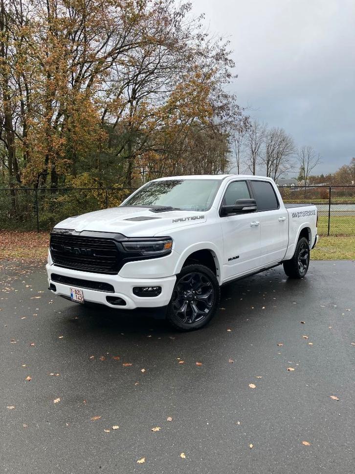 dodge ram limited night edition, Auto's, Dodge, Bedrijf, RAM 1500, 360° camera, 4x4, ABS, Achteruitrijcamera, Adaptive Cruise Control