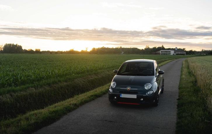 Abarth 695 XSR, Auto's, Abarth, Particulier, Overige modellen, ABS, Airbags, Airconditioning, Apple Carplay, Bluetooth, Boordcomputer