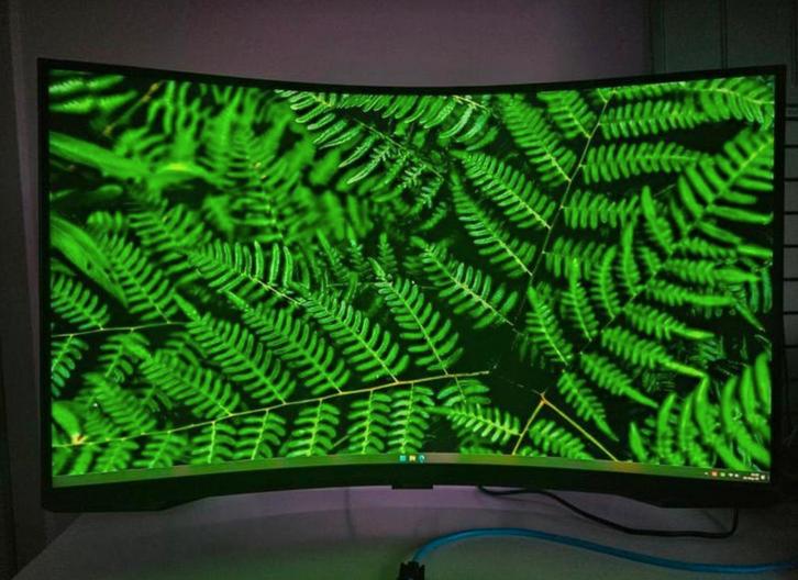 Gaming Monitor 4K HDR, Computers en Software, Monitoren, Gebruikt, 151 t/m 200 Hz, DisplayPort, HDMI, Gaming, Hoofdtelefoonaansluiting