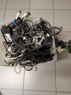 kabels ,adapters ,opladers ,allerhande, Comme neuf, 2 à 5 mètres, Autres câbles, Enlèvement