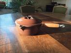 Vintage bruine Le Creuset steelpan met houten handvat, Huis en Inrichting, Keuken | Potten en Pannen, Ophalen of Verzenden, Gebruikt