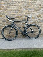 Full Carbon koersfiets Trek Madone 5.2 OCLV, Fietsen en Brommers, Ophalen, Zo goed als nieuw, Carbon