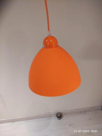 Lampe suspendue abat-jour orange, y compris la lampe
