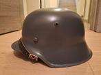 M40 repro WW2 helm, Verzamelen, Verzenden
