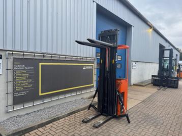 VS-22453 Triplex Sta stapelaar Rocla 5900mm beschikbaar voor biedingen