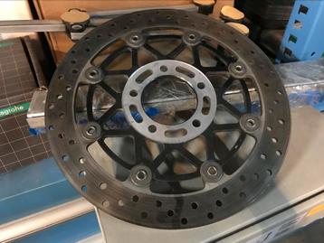 Remschijf GSXR 600 k5 2005 beschikbaar voor biedingen
