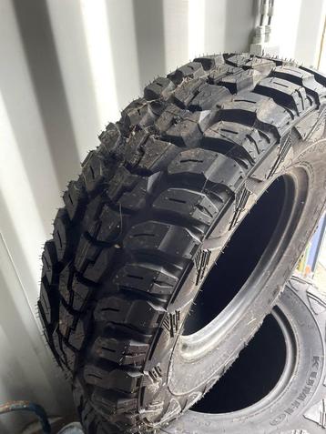  4 PNEUS MUD TERRAIN KUMHO MT51 – 245/75 R16 – QUASI NEUFS  beschikbaar voor biedingen