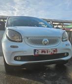 Smart Forfour 2016 handgeschakelde versnellingsbak., Auto's, 4 zetels, Overige kleuren, Start-stop-systeem, Leder