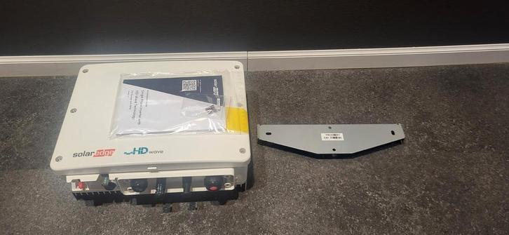 SolarEdge SE3500H, Bricolage & Construction, Panneaux solaires & Accessoires, Neuf, Enlèvement