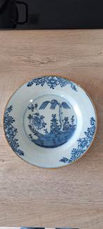 Antiek Delfts blauw-wit aardewerk Bord, Enlèvement