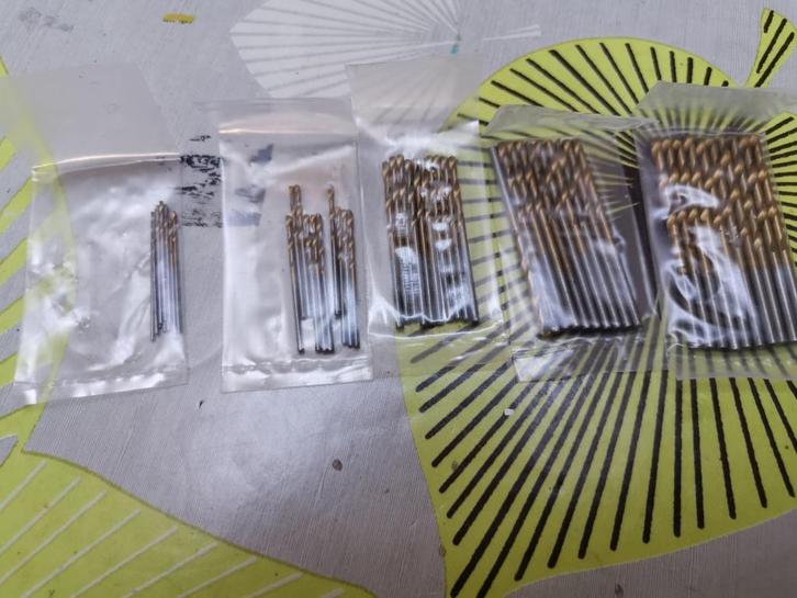 50 delige boren set van 1 mm tot 3mm titanium HSS, 10 stuks, Doe-het-zelf en Bouw, Gereedschap | Handgereedschap, Nieuw, Ophalen of Verzenden