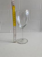 Verres à vin blanc (25 cl) (hauteur 18 cm), Comme neuf, Enlèvement
