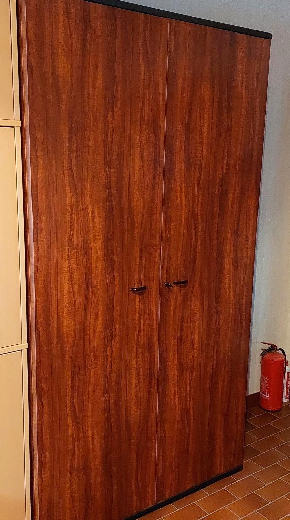 bureaukast kast met leggers zwart rood kers gaverzicht, Huis en Inrichting, Kasten | Overige, Gebruikt, Ophalen