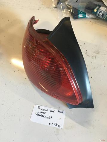 Peugeot 206 5drs 2003 Achterlicht  Links  beschikbaar voor biedingen