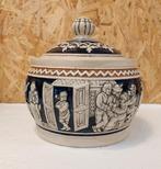 Pot à tabac ancien. Grès. Scène musique et danse., Antiquités & Art, Envoi