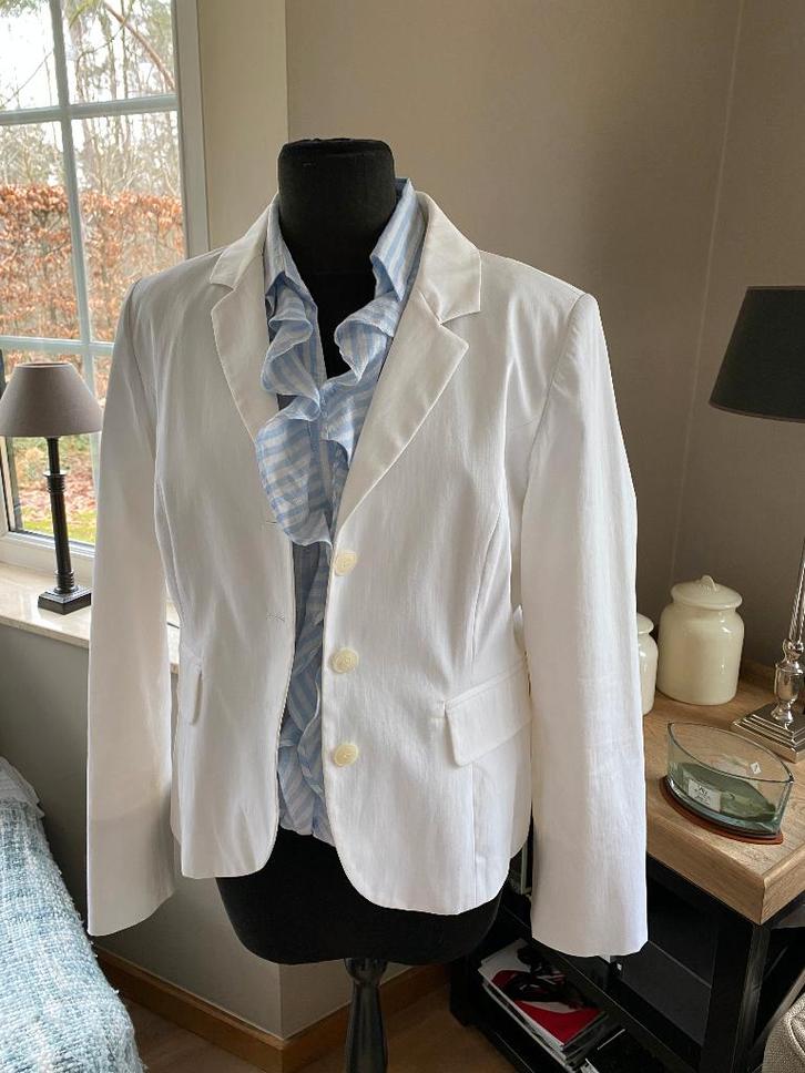 SCAPA wit katoenen blazer - 40, Kleding | Dames, Jasjes, Kostuums en Pakken, Zo goed als nieuw, Jasje, Maat 38/40 (M), Wit, Ophalen of Verzenden