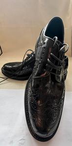 Chaussure Versace, Vêtements | Hommes, Chaussures, Noir, Porté, Versace, Chaussures à lacets