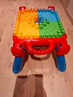 Volledige set van mega bloks: tafel, 2 vrachtwagens, ..., Ophalen