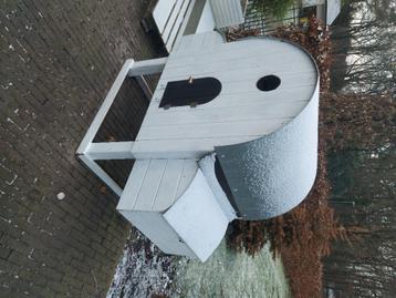 Kippenhok beschikbaar voor biedingen