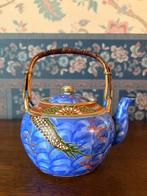 Theepot met draak, Ophalen