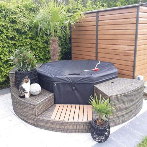 bubbelbad met aanbouw, Tuin en Terras, Bubbelbaden en Hottubs, Zo goed als nieuw, Opblaasbaar, Afdekzeil, Filter, Pomp, Ophalen