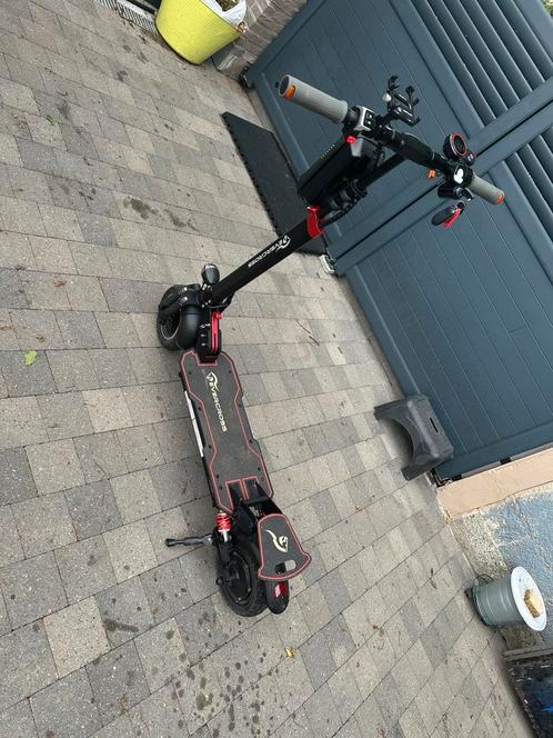 E Step Everrcross H7, Fietsen en Brommers, Steps, Zo goed als nieuw, Ophalen