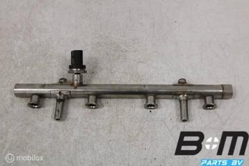 Brandstofrail VW Golf 7 R 2.0 TFSI DJHA 06K133317G beschikbaar voor biedingen