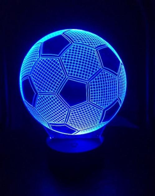 Lampe Football 3D télécommande différentes couleurs✨🎁👌, Maison & Meubles, Accessoires pour la Maison | Autre, Neuf, Enlèvement ou Envoi