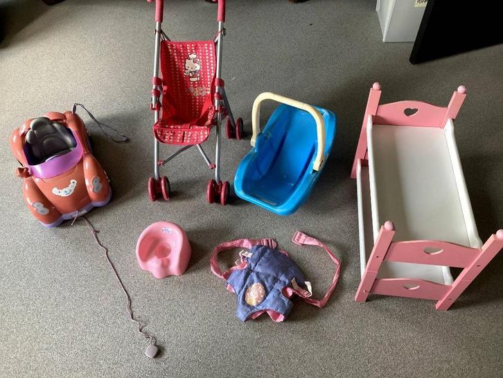 Opruim: poppengerief Babyborn auto, ... alles voor 15 euro, Kinderen en Baby's, Speelgoed | Poppen, Ophalen