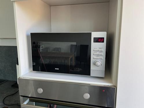 Microgolfoven, Elektronische apparatuur, Microgolfovens, Zo goed als nieuw, Vrijstaand, Microgolfoven, 45 tot 60 cm, Ophalen