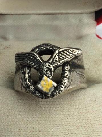 Originele Freundschafts ring beschikbaar voor biedingen